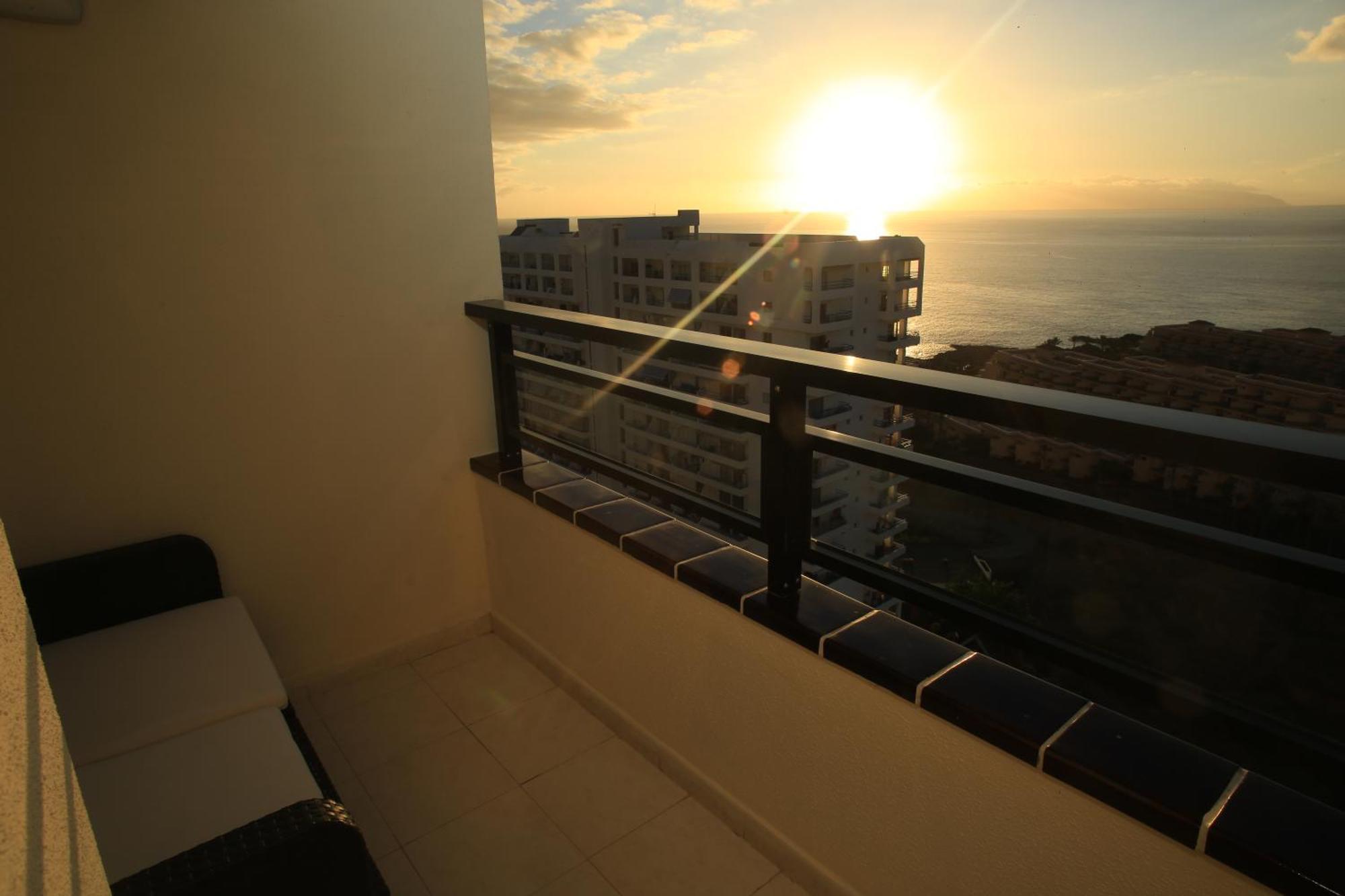 Sunset Paradise أذيخي المظهر الخارجي الصورة